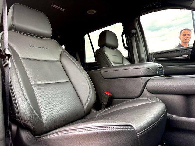 used 2024 GMC Yukon car, priced at $73,800