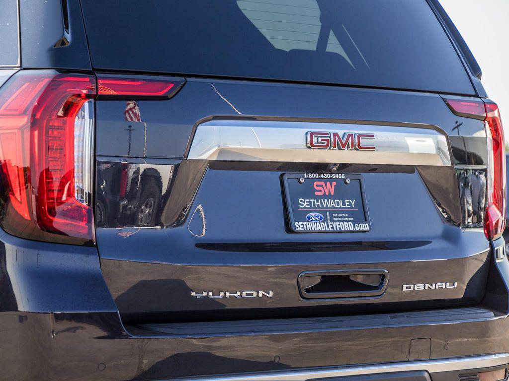 used 2024 GMC Yukon car, priced at $71,600