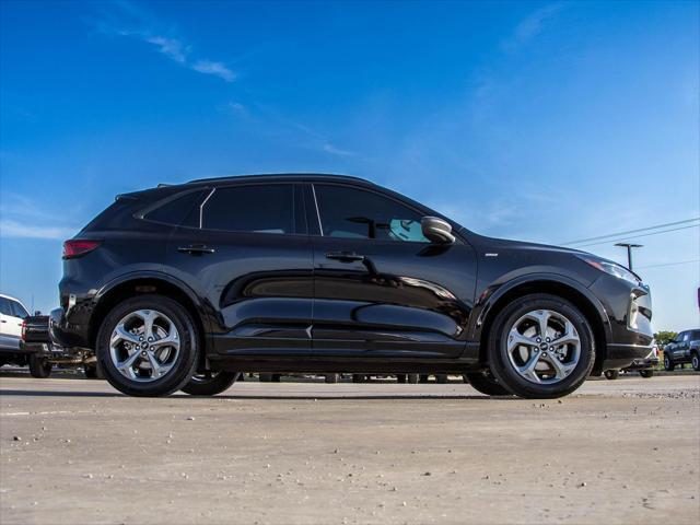 used 2023 Ford Escape car, priced at $23,400
