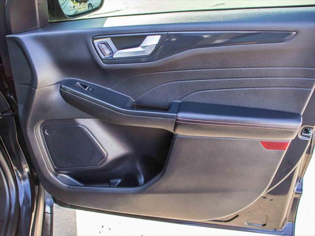 used 2023 Ford Escape car, priced at $23,400
