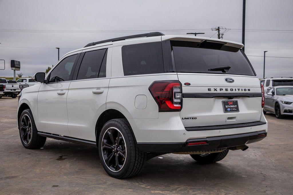 used 2022 Ford Expedition car, priced at $38,300