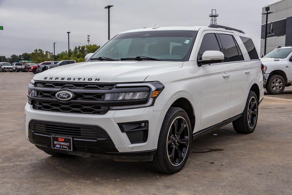 used 2022 Ford Expedition car, priced at $38,300