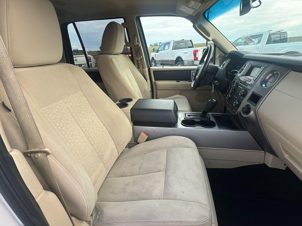 used 2015 Ford Expedition car, priced at $5,400