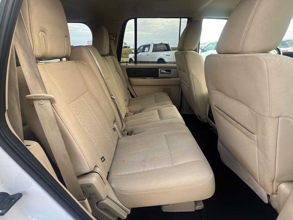 used 2015 Ford Expedition car, priced at $5,400