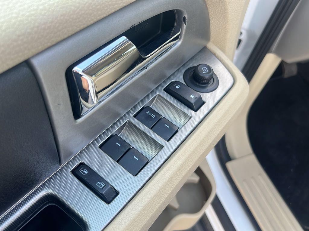 used 2015 Ford Expedition car, priced at $5,400