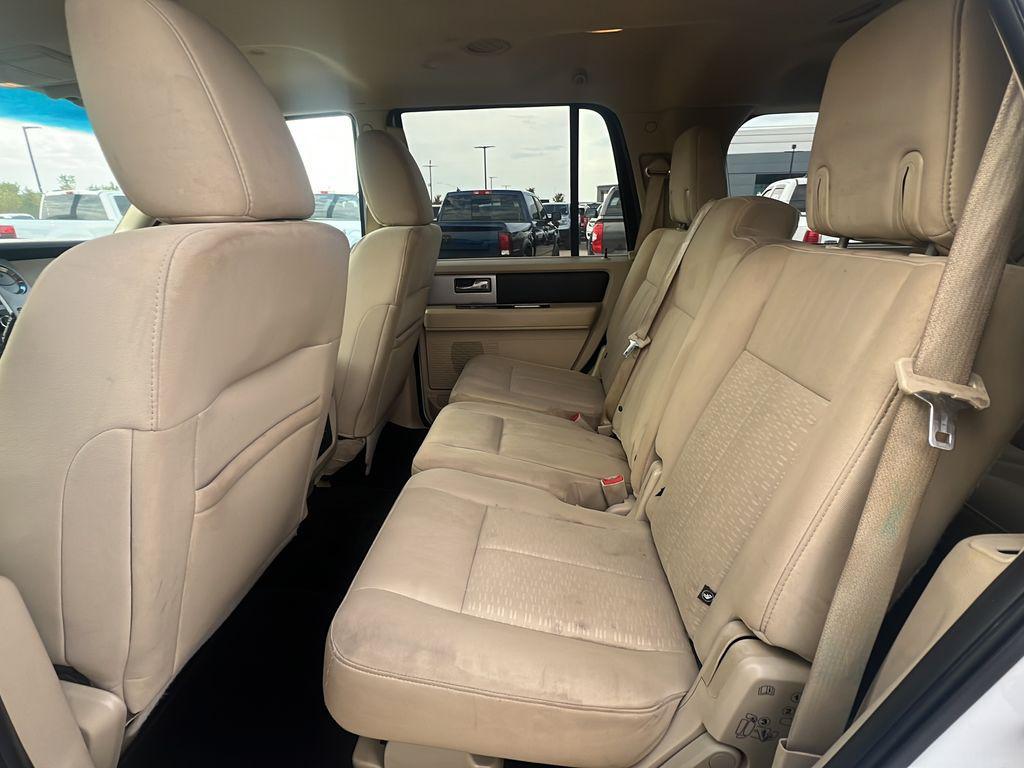 used 2015 Ford Expedition car, priced at $5,400