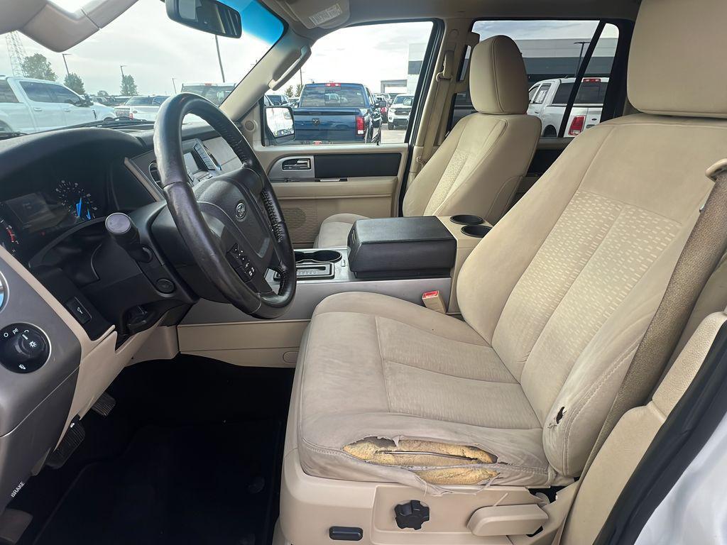 used 2015 Ford Expedition car, priced at $5,400