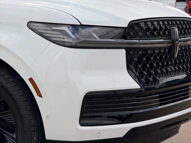 used 2025 Lincoln Navigator car, priced at $114,950