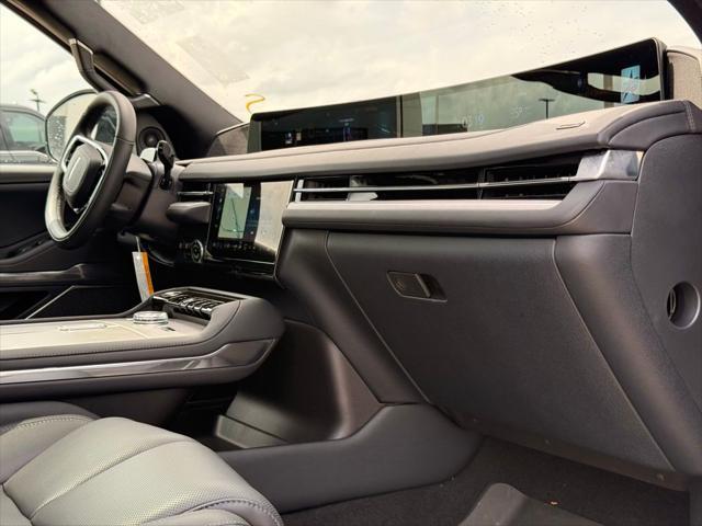 used 2025 Lincoln Navigator car, priced at $114,950