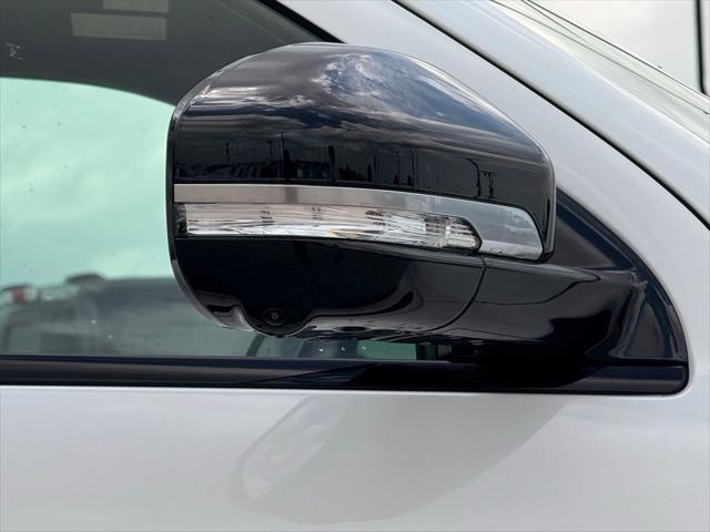 used 2025 Lincoln Navigator car, priced at $114,950