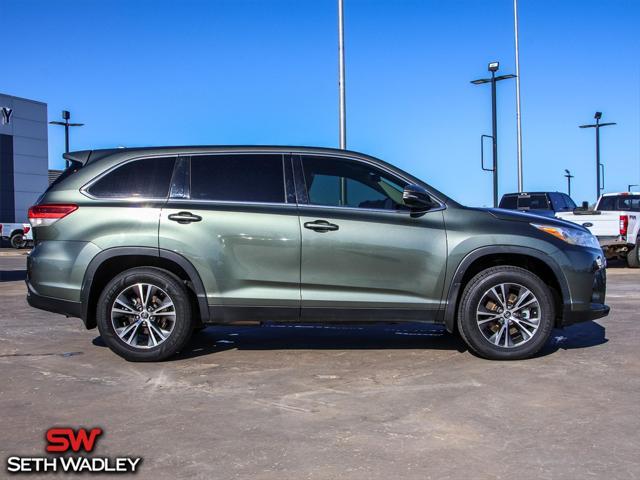 used 2019 Toyota Highlander car, priced at $22,800