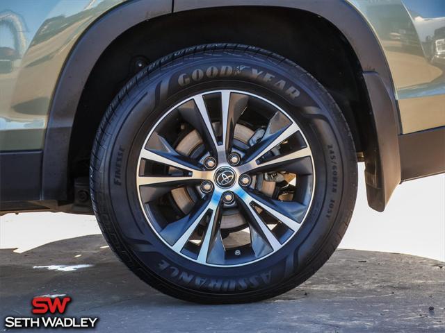 used 2019 Toyota Highlander car, priced at $22,800