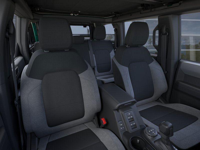 new 2025 Ford Bronco car, priced at $45,337