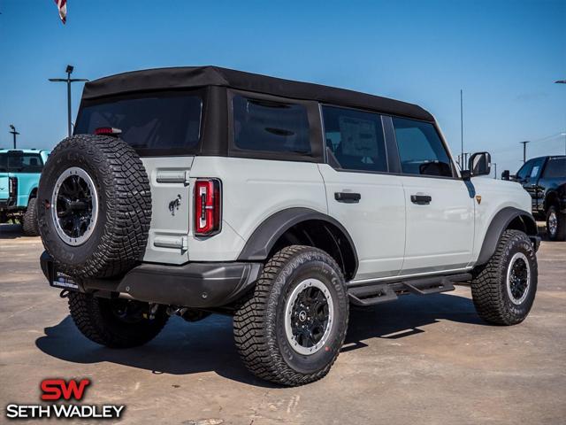 new 2024 Ford Bronco car, priced at $60,432