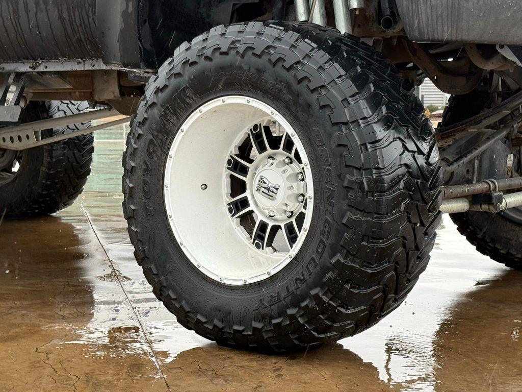 used 2001 Ford Excursion car, priced at $15,400