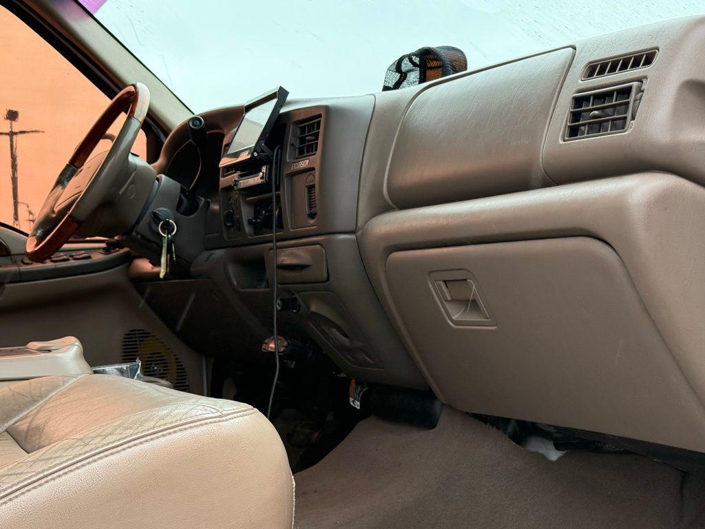 used 2001 Ford Excursion car, priced at $15,400