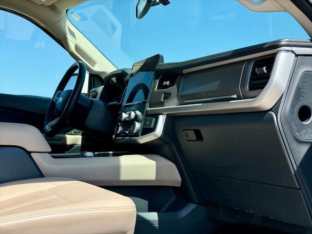 used 2022 Ford Expedition Max car, priced at $45,905