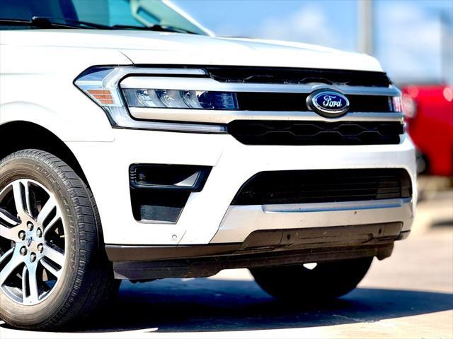 used 2022 Ford Expedition Max car, priced at $45,905