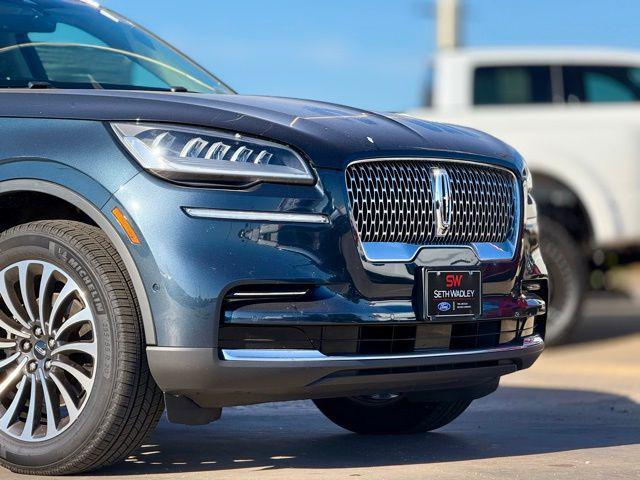 used 2023 Lincoln Aviator car, priced at $41,400