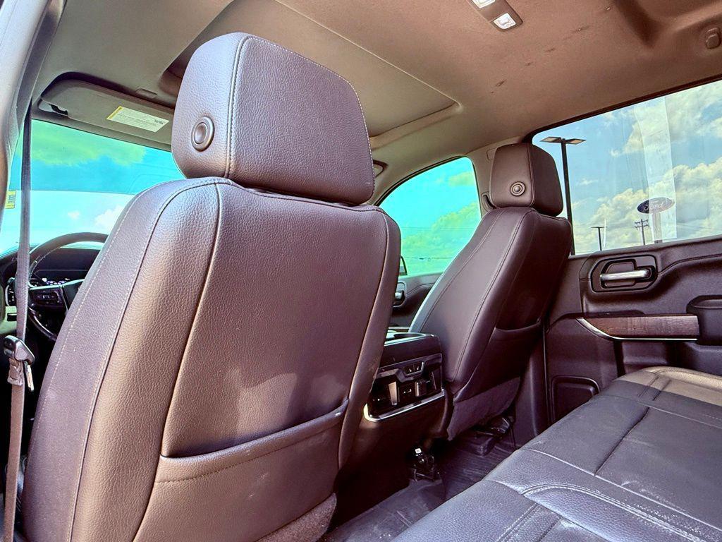 used 2021 GMC Sierra 1500 car, priced at $36,400