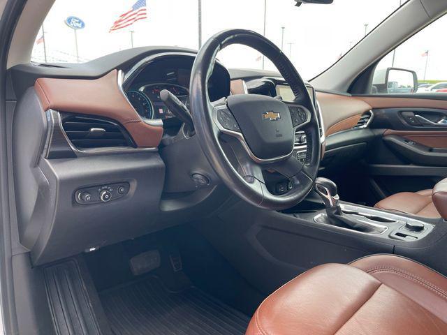 used 2021 Chevrolet Traverse car, priced at $29,400