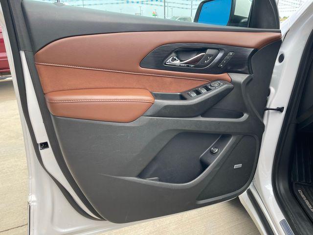 used 2021 Chevrolet Traverse car, priced at $29,400