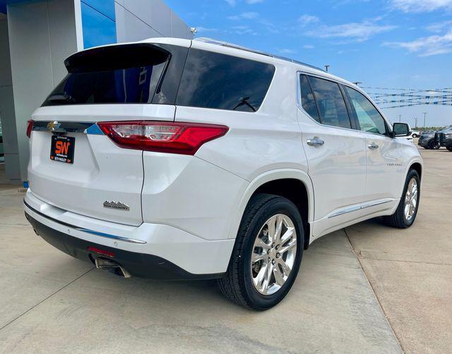 used 2021 Chevrolet Traverse car, priced at $29,400