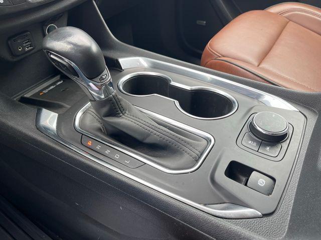 used 2021 Chevrolet Traverse car, priced at $29,400