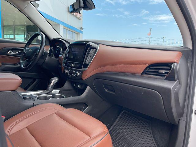 used 2021 Chevrolet Traverse car, priced at $29,400