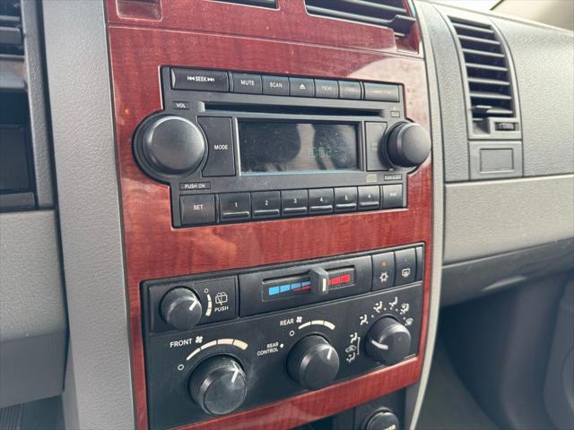 used 2005 Dodge Durango car, priced at $3,800