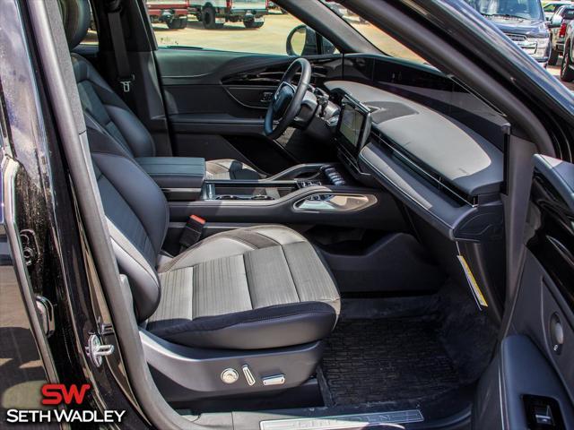 new 2025 Lincoln Nautilus car, priced at $62,695