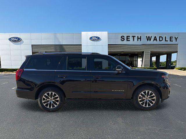 new 2025 Ford Expedition car, priced at $75,175