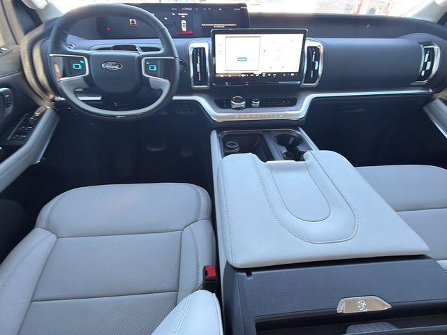 new 2025 Ford Expedition car, priced at $75,175