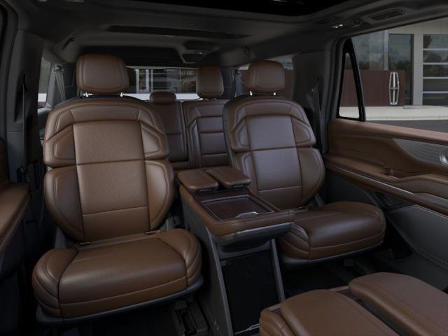 new 2025 Lincoln Navigator car, priced at $109,525