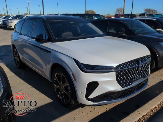 new 2024 Lincoln Nautilus car, priced at $67,023