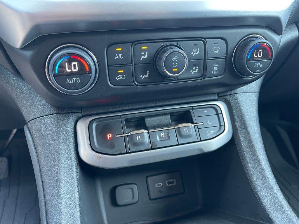 used 2023 GMC Acadia car, priced at $30,800