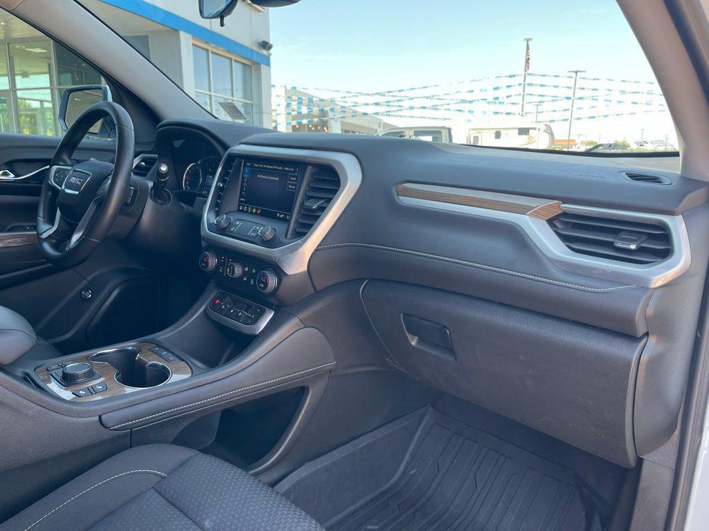 used 2023 GMC Acadia car, priced at $30,800