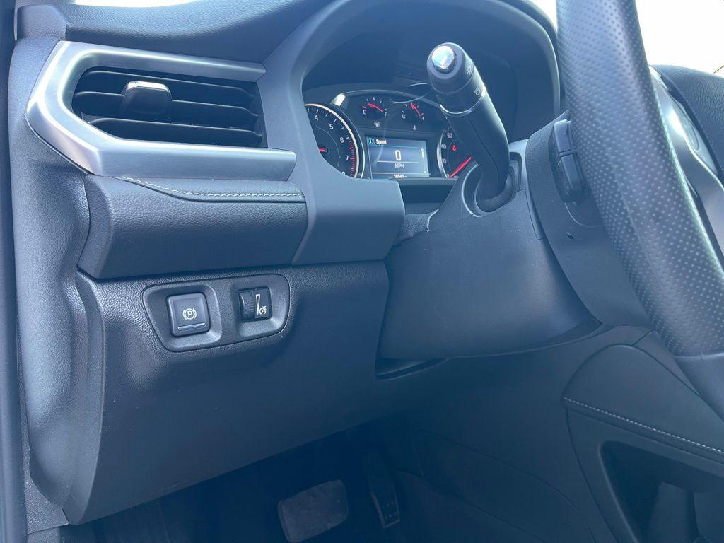 used 2023 GMC Acadia car, priced at $30,800