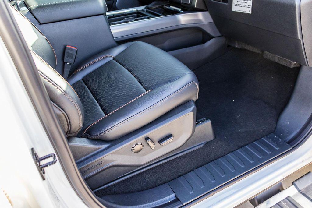 new 2025 Ford F-250 car, priced at $69,188