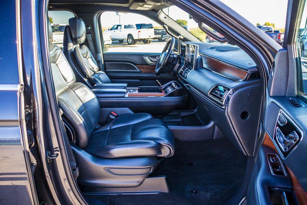 used 2023 Lincoln Navigator car, priced at $58,300