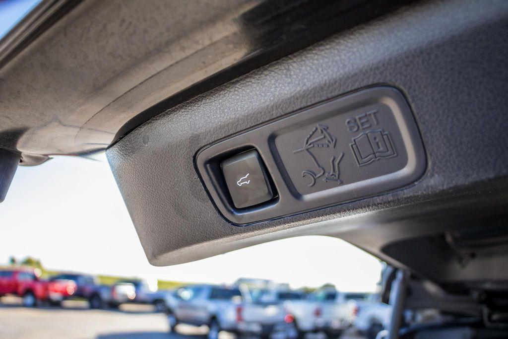 used 2023 Lincoln Navigator car, priced at $58,300