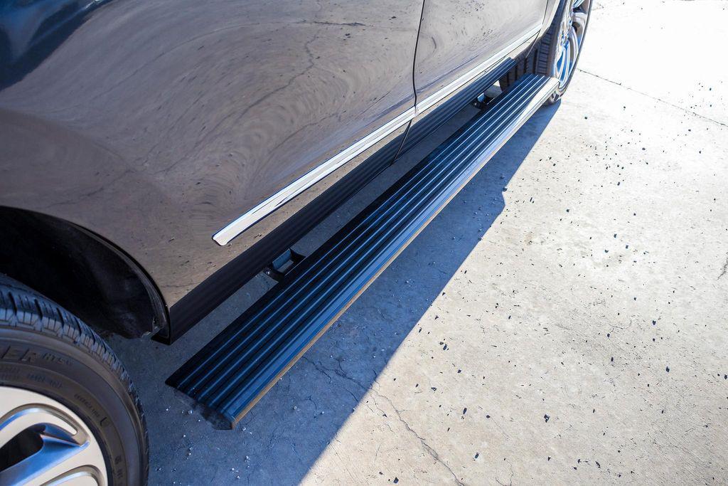 used 2023 Lincoln Navigator car, priced at $58,300