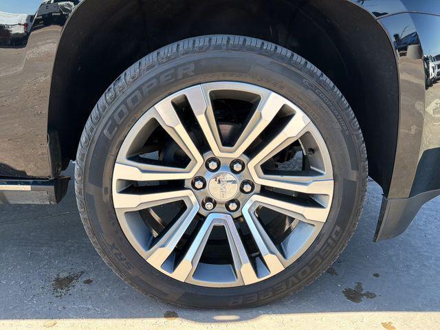 used 2019 GMC Yukon car, priced at $37,700