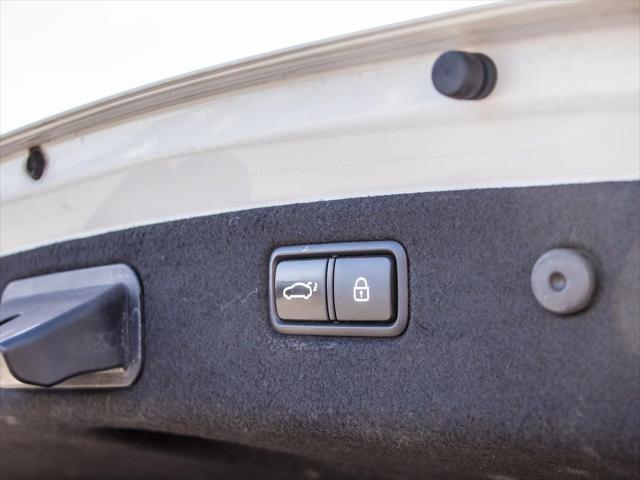 used 2021 Genesis G70 car, priced at $28,400
