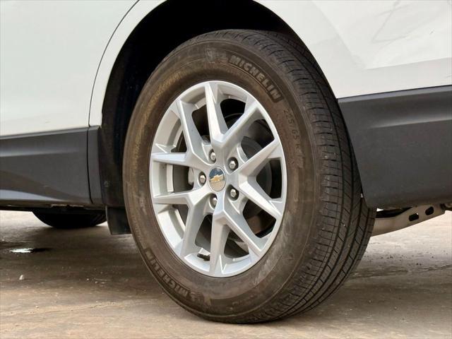 used 2023 Chevrolet Equinox car, priced at $19,999