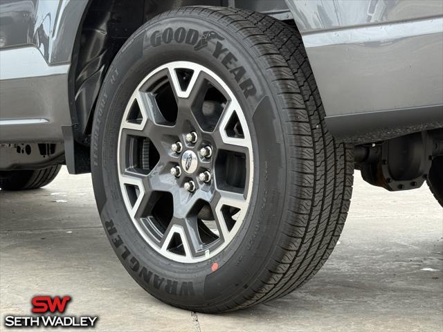 new 2025 Ford F-150 car, priced at $40,982