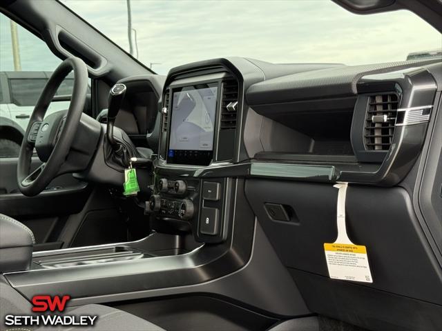 new 2025 Ford F-150 car, priced at $40,982