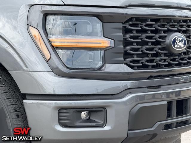 new 2025 Ford F-150 car, priced at $40,982