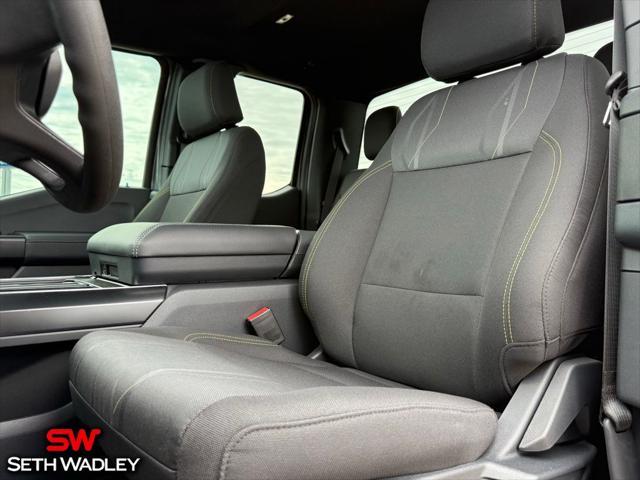 new 2025 Ford F-150 car, priced at $40,982