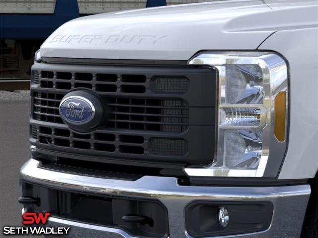 new 2025 Ford F-350 car, priced at $71,255